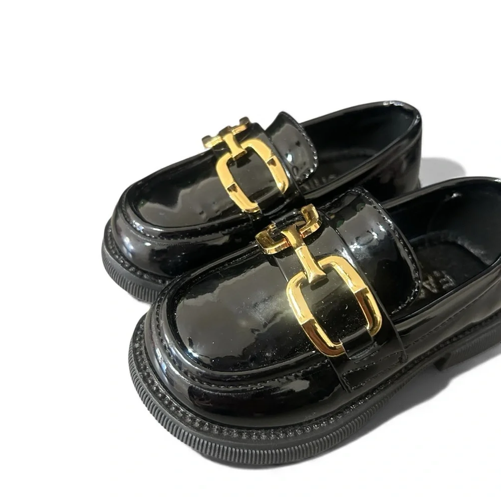 New Oamico Toddler Girls 7 Shiny Black Gold Buckle Slide On Loafer Dress Shoes
